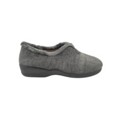 Zapatilla mujer cerrada gris Andinas.