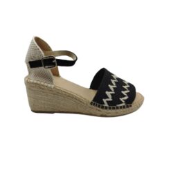 Valenciana Pasfor crochet negro.